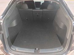 Tesla Model Y Rear-Wheel Drive - ფოტო 8