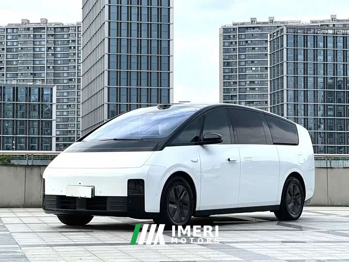 Li Auto MEGA Home Family Edition - ავტომობილი ჩინეთიდან