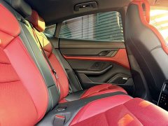 Porsche Taycan - ფოტო 11