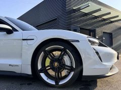 Porsche Taycan - ფოტო 8