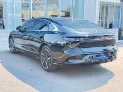Voyah Lantu Zhaoguang Four-Wheel Drive Long-Range Edition - ფოტო 4