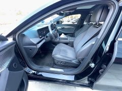 Voyah Lantu Zhaoguang Four-Wheel Drive Long-Range Edition - ფოტო 9