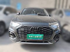 Audi Q5L Sportback 2022 Facelift 40 TFSI Luxury - ფოტო 2