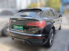 Audi Q5L Sportback 2022 Facelift 40 TFSI Luxury - ფოტო 4