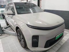 Li Auto L6 Ultra - ფოტო 3