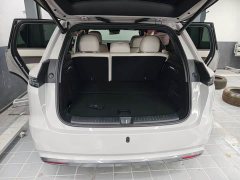 Li Auto L6 Ultra - ფოტო 9