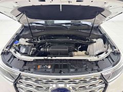 Ford Explorer 2020 EcoBoost 285 AWD Titanium 7-Seater - ფოტო 10
