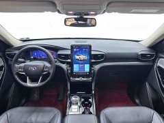 Ford Explorer 2020 EcoBoost 285 AWD Titanium 7-Seater - ფოტო 13