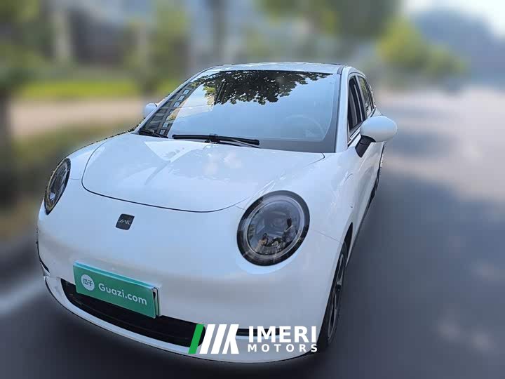 Yttrium Yiwei 3 405km Lite