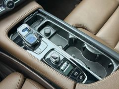 Volvo S90 B5 Intelligent Luxury Edition - ფოტო 17