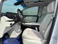 Buick GL8 New Energy Luzun Respect Edition 7-Seater - ფოტო 5