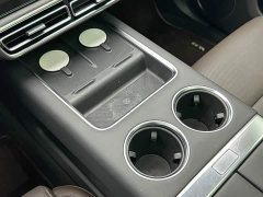 Li Auto L9 Max - ფოტო 18