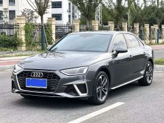 Audi A4L 40 TFSI Fashion Dynamic - ფოტო 1