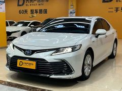 Toyota Camry 2021 Hybrid 2.5L HGVP Leading Edition - ფოტო 1