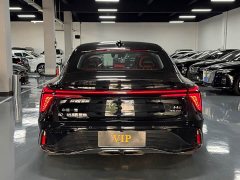 FAW Hongqi H6 2.0T 2 Million Edition - ფოტო 16