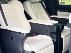 Lexus LM 2020 300h 7-Seater Elegant Edition - ფოტო 5