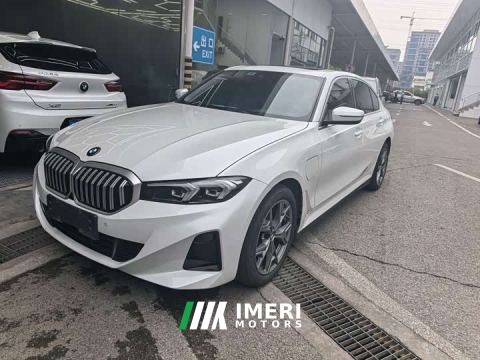 2024 BMW i3 eDrive 35 L