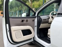 Li Auto i6 2025 Two-Wheel Drive Standard - ფოტო 10