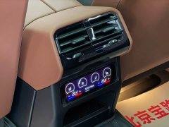 BMW 5 Series Facelift 525Li M Sport Package - ფოტო 16
