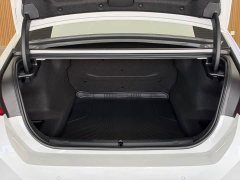 BMW 5 Series Facelift 525Li M Sport Package - ფოტო 17