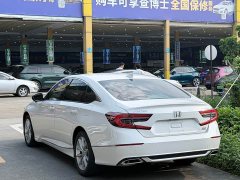 Honda Accord 260TURBO Luxury Edition - ფოტო 13