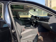 Volkswagen Passat 330TSI Luxury - ფოტო 2