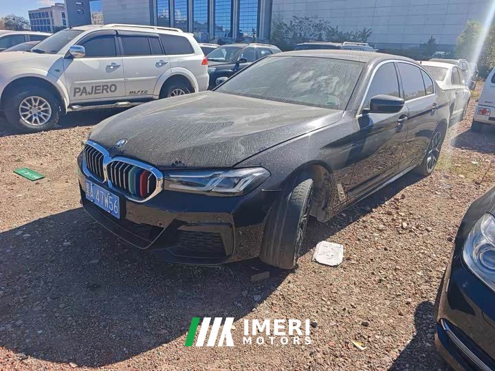 BMW 5 Series 530Li Luxury M Sport Package - ავტომობილი ჩინეთიდან