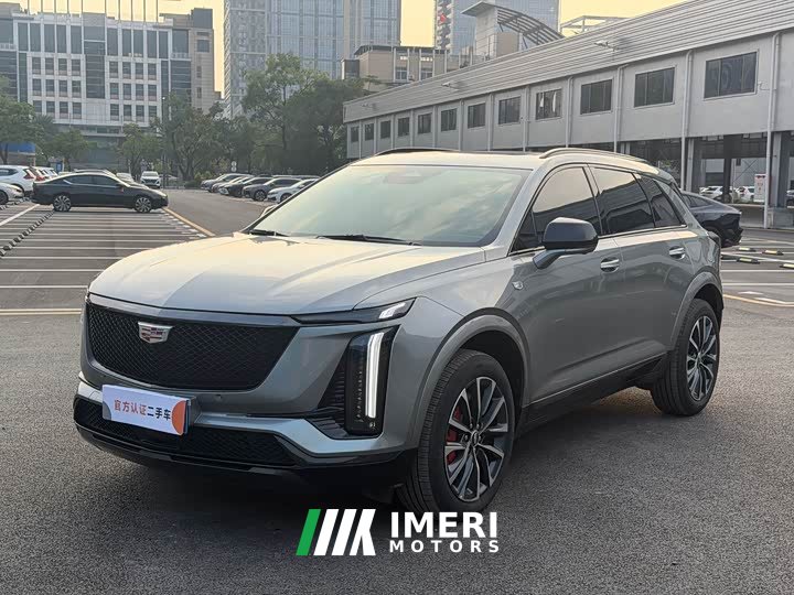Cadillac XT5 2025 2.0T Luxury - ავტომობილი ჩინეთიდან