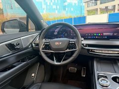 Cadillac XT5 2025 2.0T Luxury - ფოტო 7