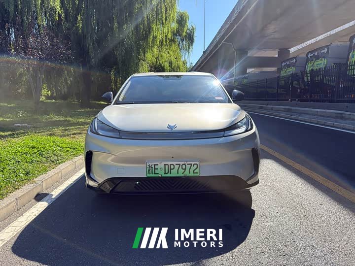 Arcfox Beta T1 2025 425 PRO - ავტომობილი ჩინეთიდან