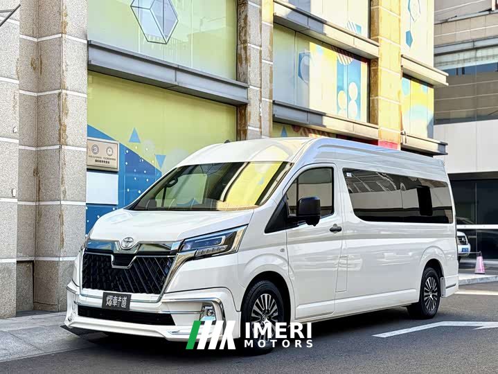 Toyota HIACE 2022 3.5L Automatic 7-Seater - ავტომობილი ჩინეთიდან