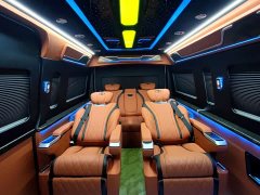 Toyota HIACE 2022 3.5L Automatic 7-Seater - ფოტო 13