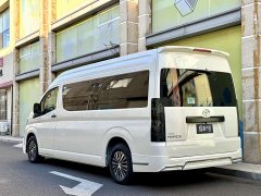 Toyota HIACE 2022 3.5L Automatic 7-Seater - ფოტო 3
