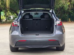 Tesla Model Y Long Range All-Wheel Drive 3D7 - ფოტო 18