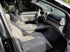 NIO ES8 Six-Seat Executive Luxury Edition - ფოტო 15