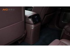 NIO ES8 Six-Seat Executive Signature Edition - ფოტო 10