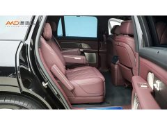 NIO ES8 Six-Seat Executive Signature Edition - ფოტო 8