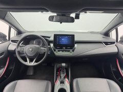 Toyota Corolla 2022 Hybrid 1.8H E-CVT Sport - ფოტო 11