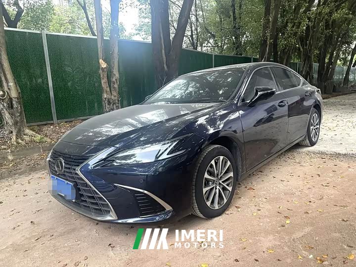 Lexus ES 200 Premium Edition - ავტომობილი ჩინეთიდან