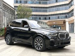 BMW X5 xDrive40i Deluxe Version M - ფოტო 2