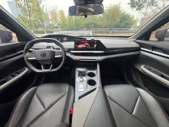 Changan UNI-V 1.5T Sport Edition - ფოტო 9