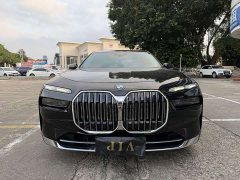 BMW 7 Series 740Li Premier Luxury Package - ფოტო 2