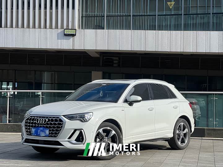Audi Q3 35 TFSI Fashion Dynamic