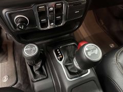 Jeep Wrangler 2024 2.0T Sahara Four-Door - ფოტო 12