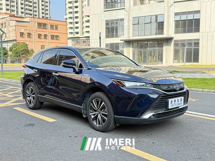 Toyota Harrier Hybrid 2.5L CVT FWD Luxury - ავტომობილი ჩინეთიდან