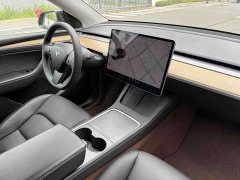 Tesla Model Y Long Range All-Wheel Drive - ფოტო 10