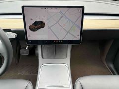 Tesla Model Y Long Range All-Wheel Drive - ფოტო 13