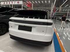 Li Auto i6 2025 Two-Wheel Drive Standard - ფოტო 9
