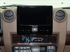 Toyota Land Cruiser (Import) LC71 4.0L Automatic - ფოტო 14