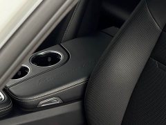 Porsche Panamera E-Hybrid 2018 Panamera Turbo S E-Hybrid Sport Turismo 4.0T - ფოტო 17